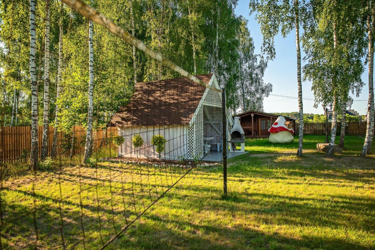 Domki W Lasku Wiele Exterior foto